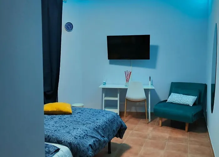 Michele's House Tatil Evi *